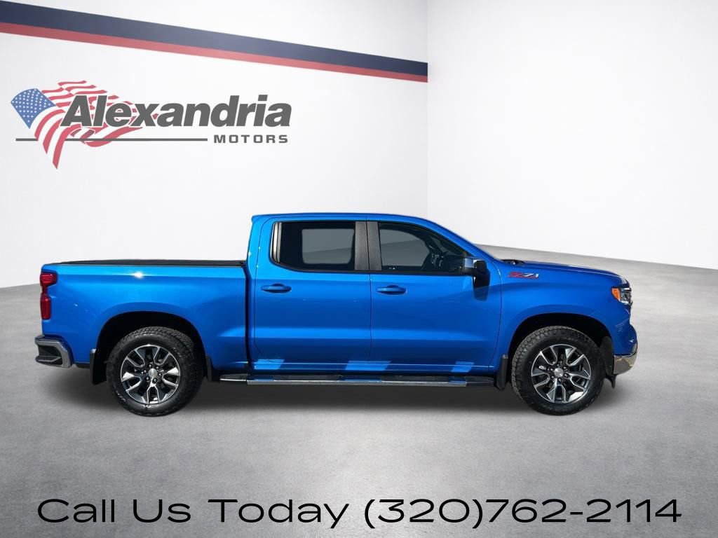 Certified 2025 Chevrolet Silverado 1500 LT AWD/4WD image 5