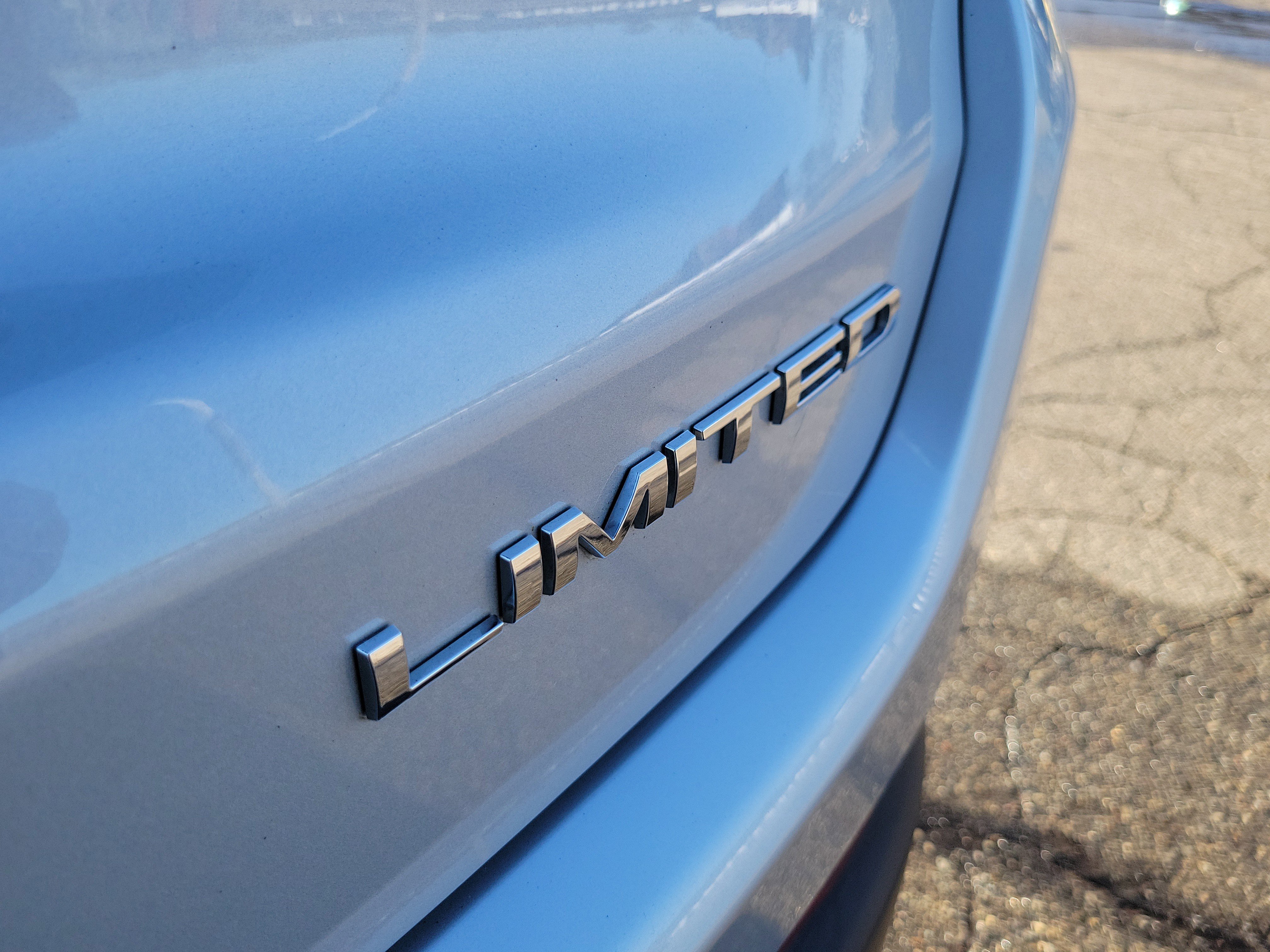 Used 2024 Jeep Compass Limited w/ Sun and Sound Group image 21