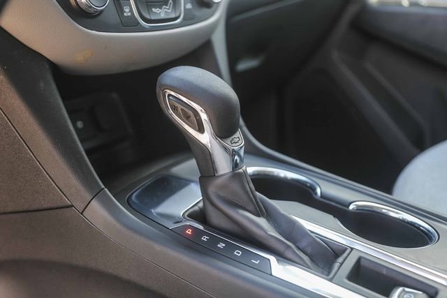 Used 2023 Chevrolet Equinox LS FWD image 23