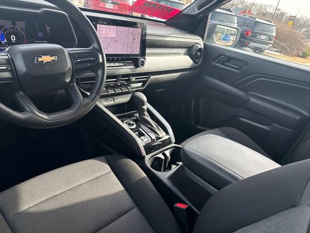 Used 2025 Chevrolet Colorado W/T w/ Advanced Trailering Package image 23