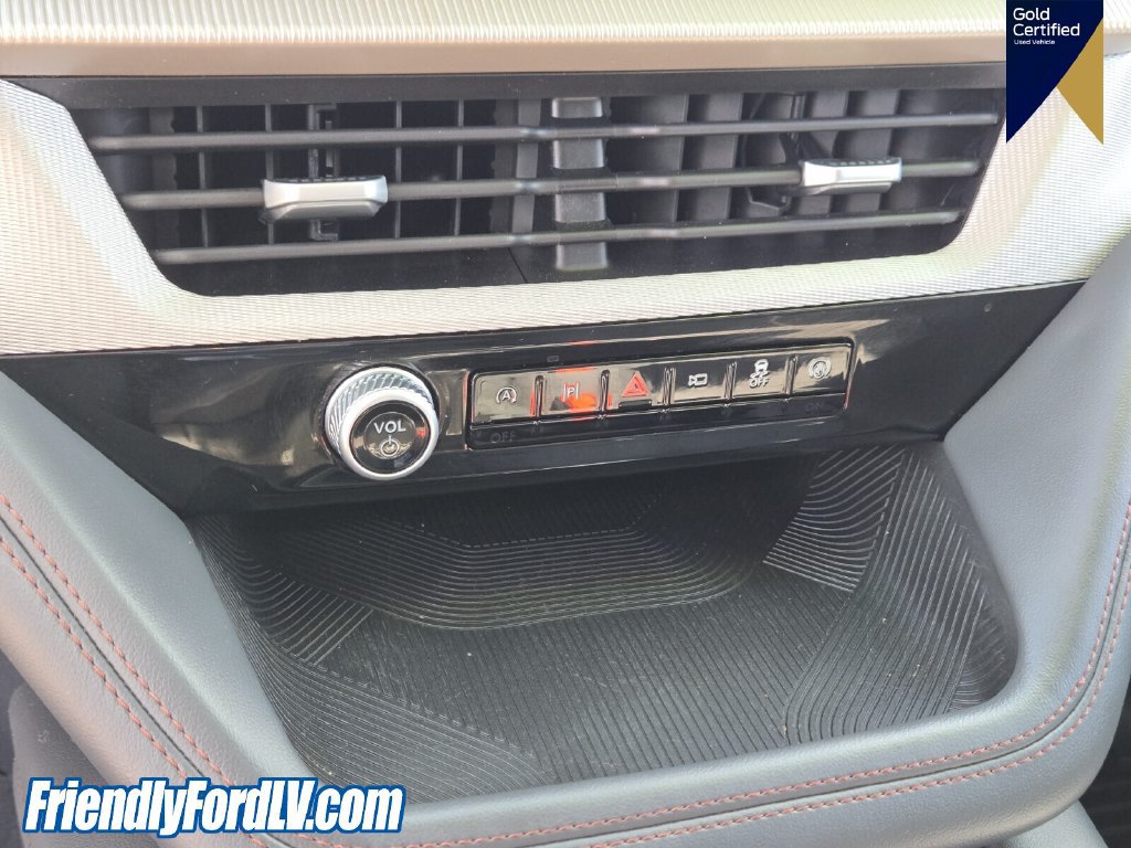 Certified 2025 Ford Explorer Active RWD image 25