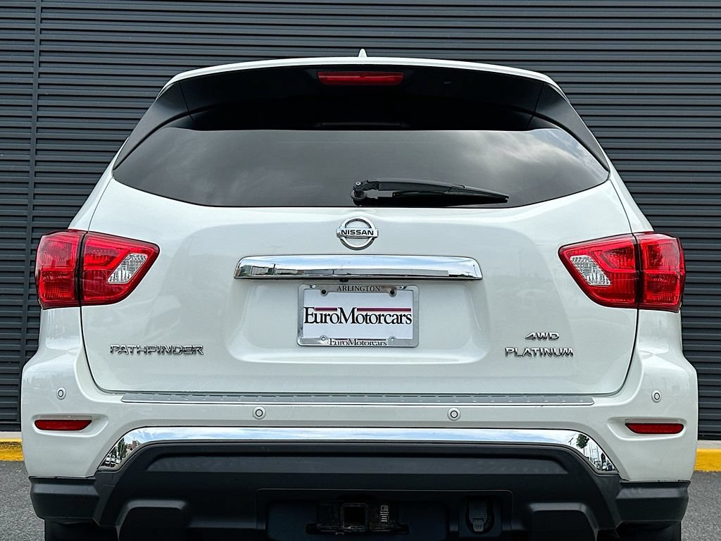 Used 2020 Nissan Pathfinder Platinum w/ Cargo Package AWD/4WD image 34