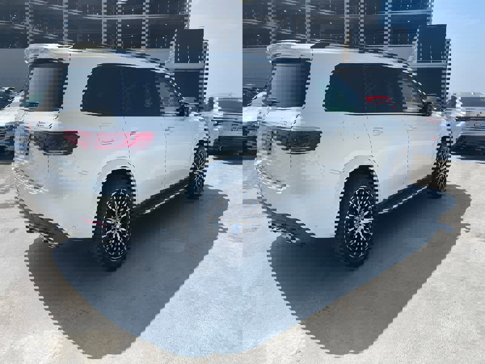 Used 2022 Mercedes-Benz GLS 450 4MATIC image 5