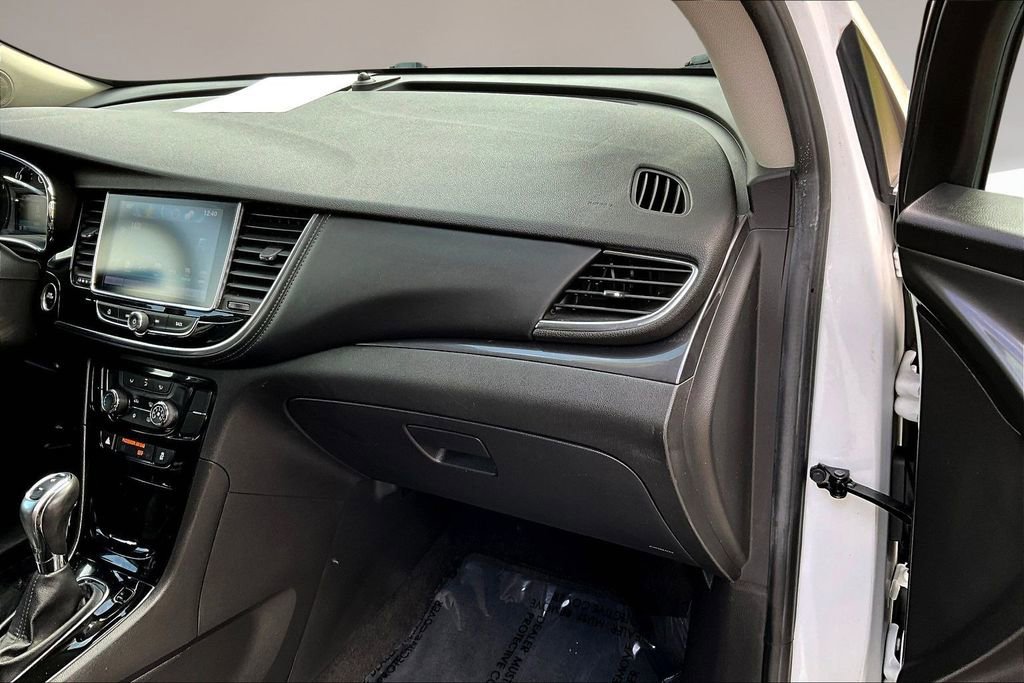 Used 2018 Buick Encore Preferred image 23