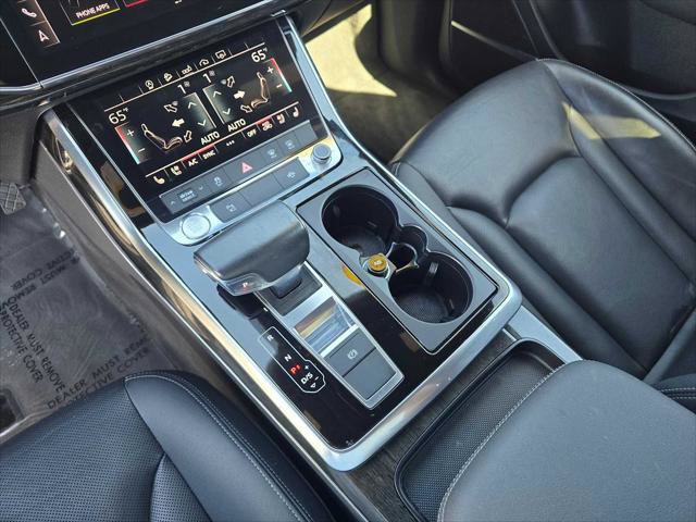 Used 2019 Audi Q8 Premium Plus w/ Premium Plus AWD/4WD image 32