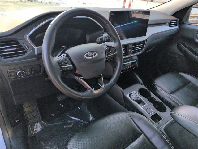 Used 2024 Ford Escape Platinum image 11