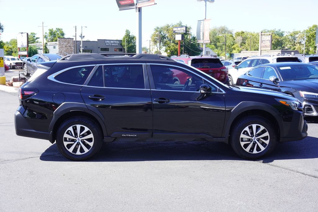 Used 2025 Subaru Outback Premium w/ Popular Package #1A AWD/4WD image 21