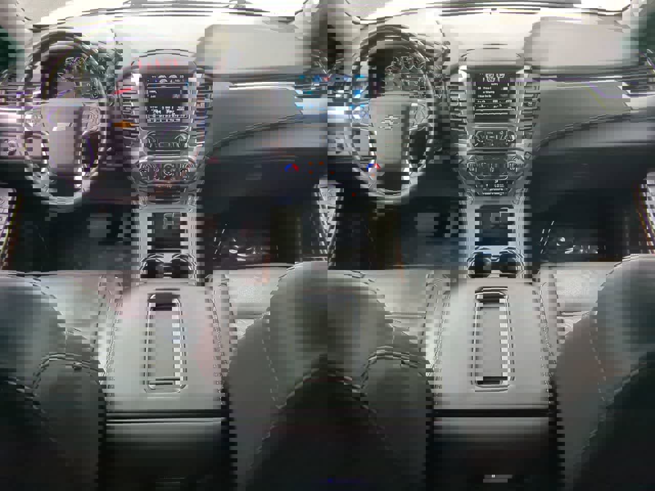 Used 2019 Chevrolet Suburban LT image 15