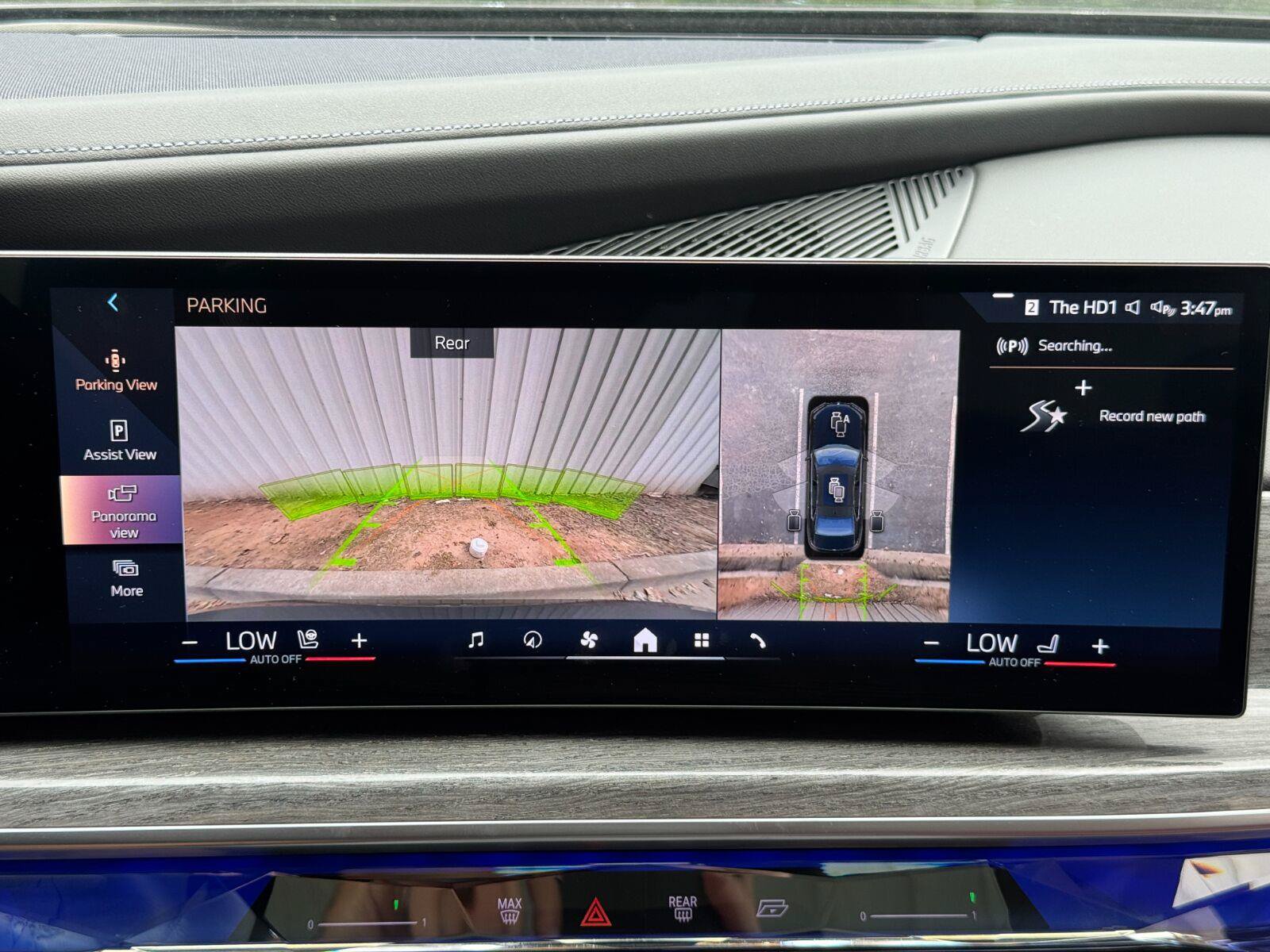 Used 2023 BMW i7 xDrive60 AWD/4WD image 30