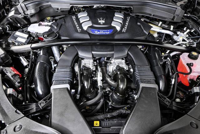 New 2025 Maserati Grecale Trofeo image 36