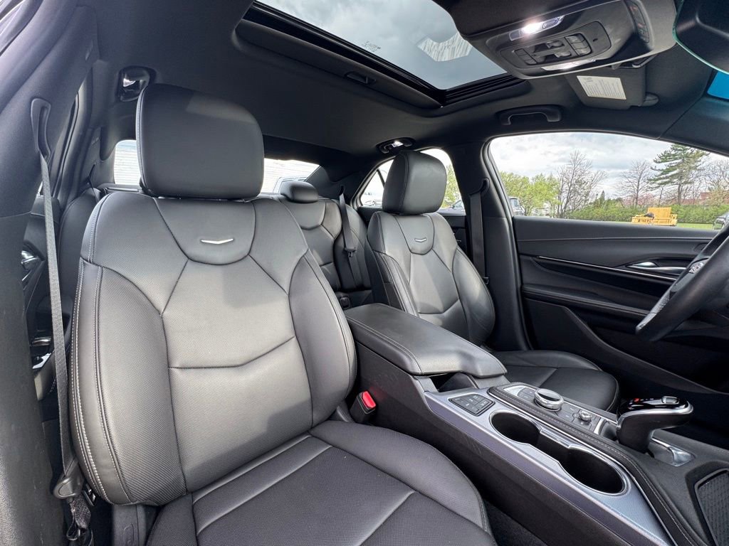 Certified 2022 Cadillac CT4 Premium Luxury image 30