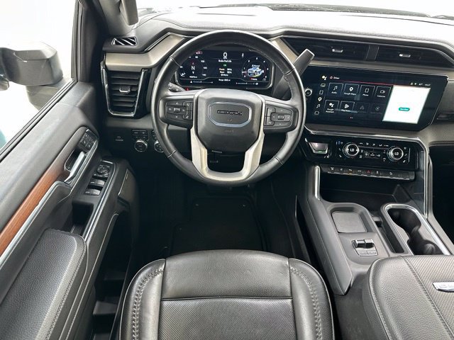 Used 2024 GMC Sierra 2500 Denali w/ Denali Reserve Package AWD/4WD image 13