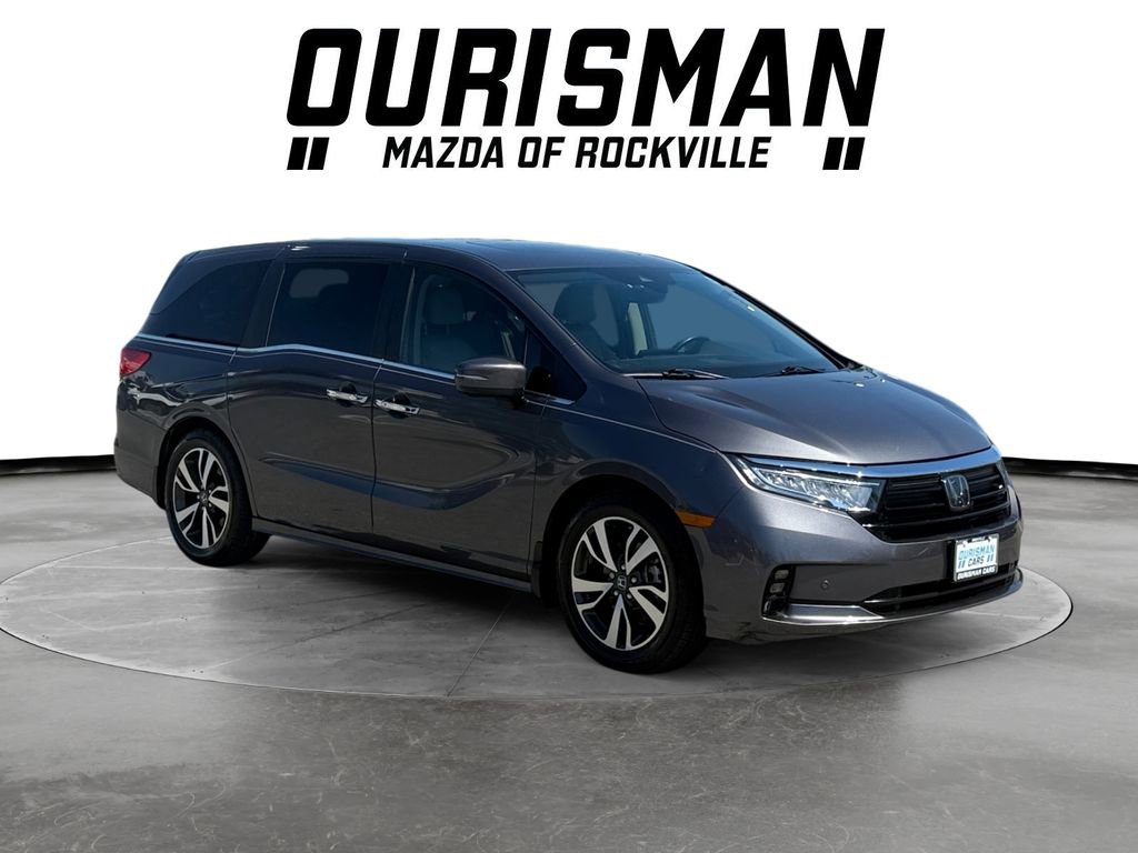 Used 2024 Honda Odyssey Touring image 1