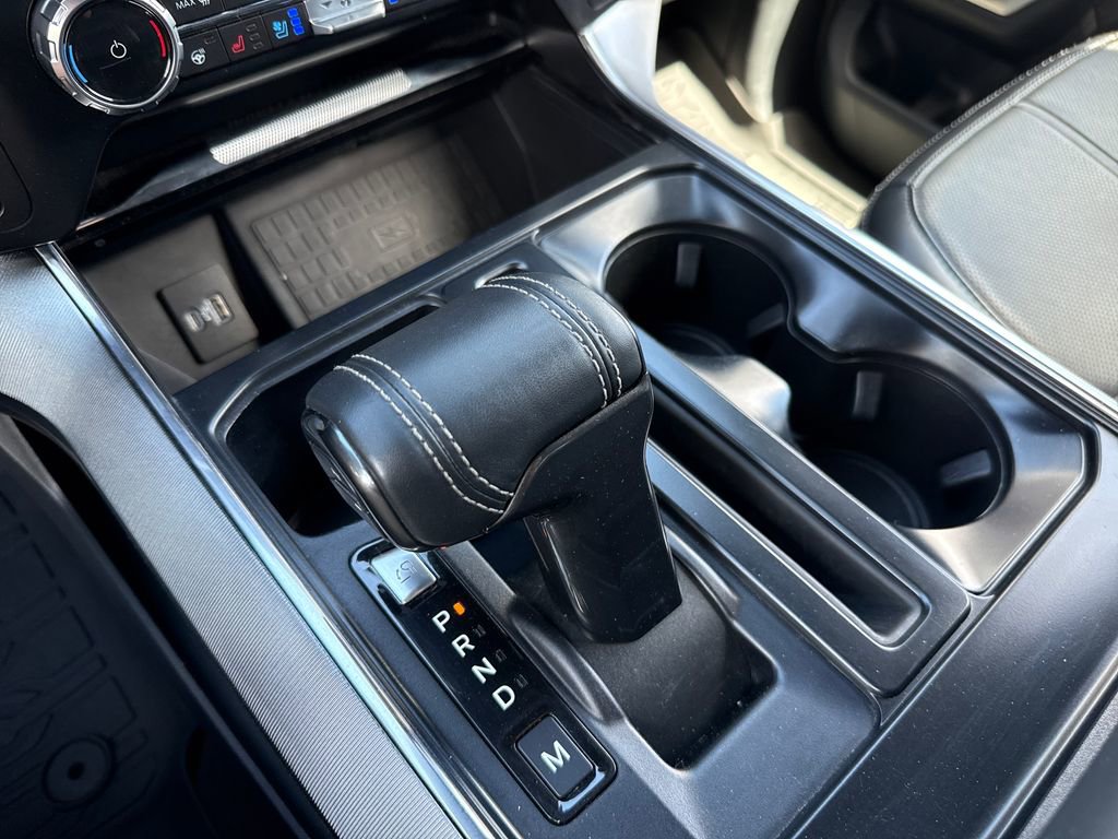 Certified 2022 Ford F150 Platinum w/ Equipment Group 701A High image 24