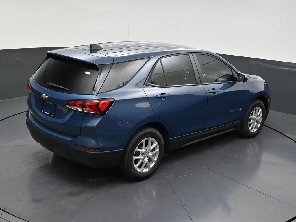 Used 2024 Chevrolet Equinox LS FWD image 19