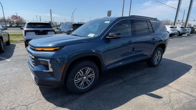 New 2026 Chevrolet Traverse LT w/ Driver Confidence Package AWD/4WD image 6