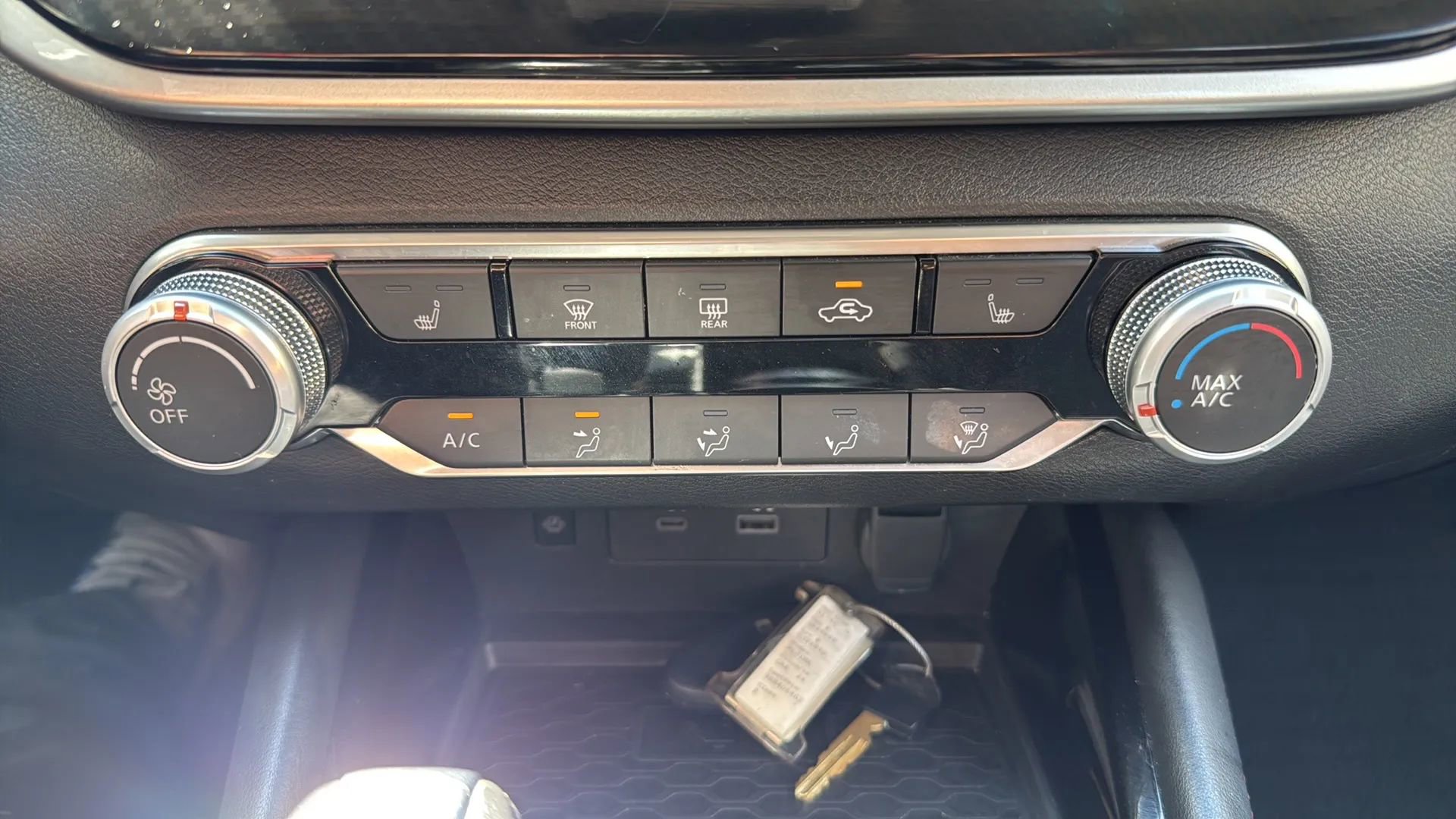 Used 2024 Nissan Altima 2.5 SR w/ SR Premium Package image 19