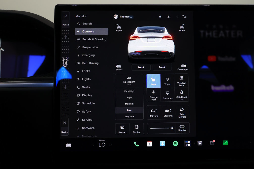 Used 2022 Tesla Model X Plaid AWD/4WD image 40
