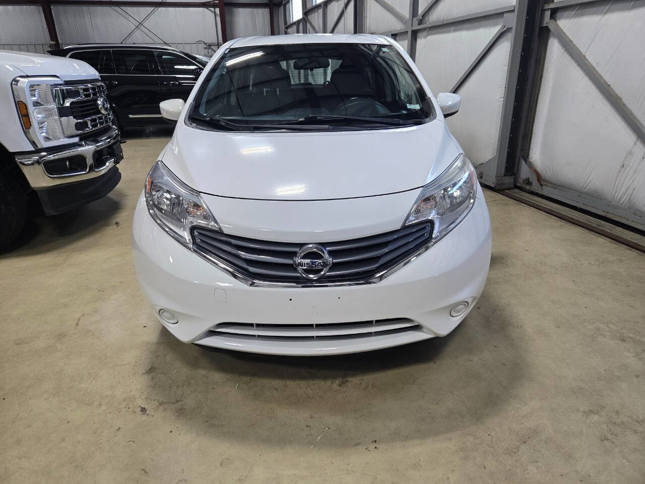 Used 2016 Nissan Versa Note SV image 3