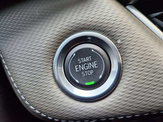Used 2026 Chevrolet Equinox LT w/ Convenience Package II FWD image 8