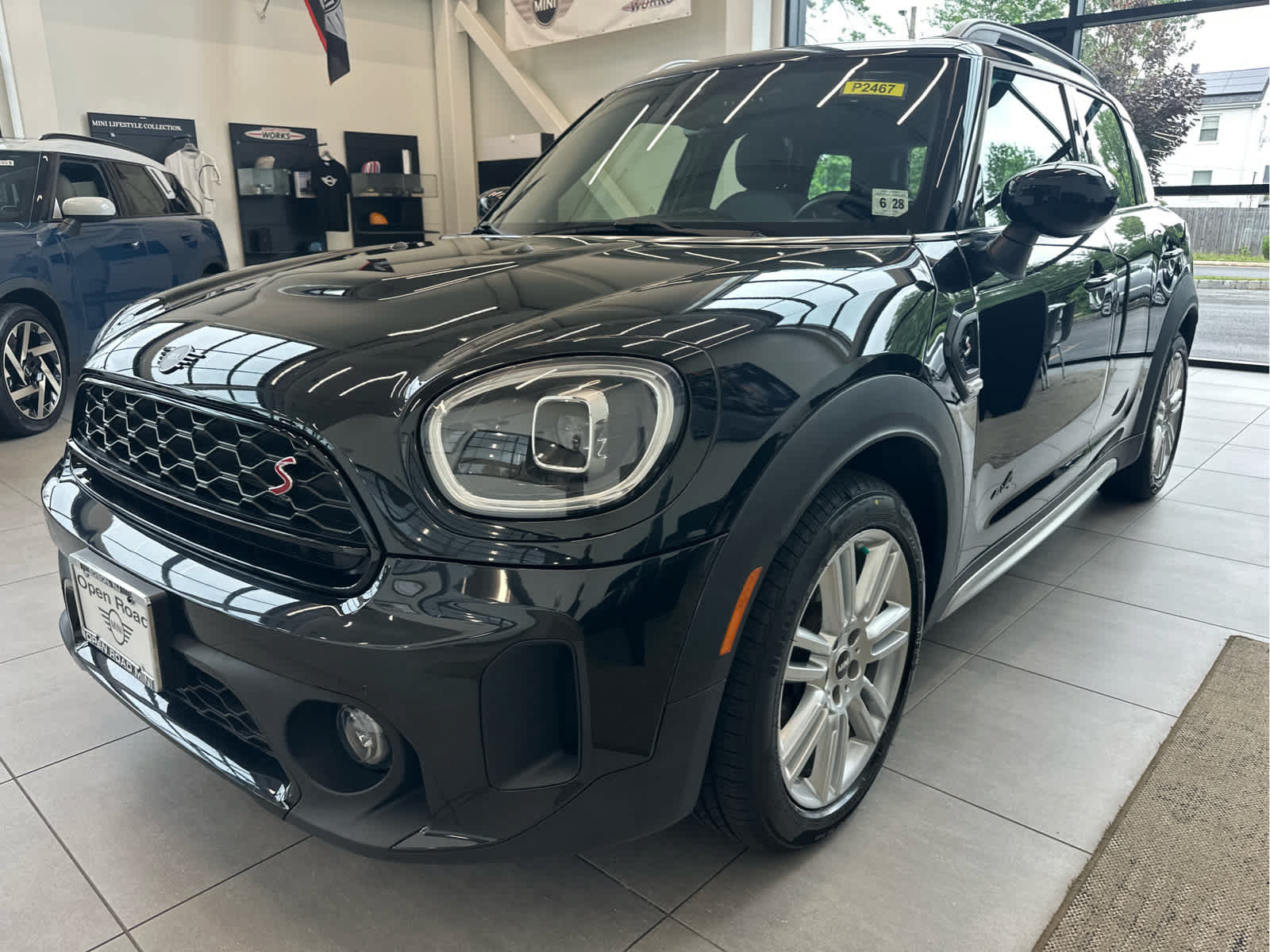 Certified 2024 MINI Cooper Countryman S w/ Storage Package AWD/4WD image 3