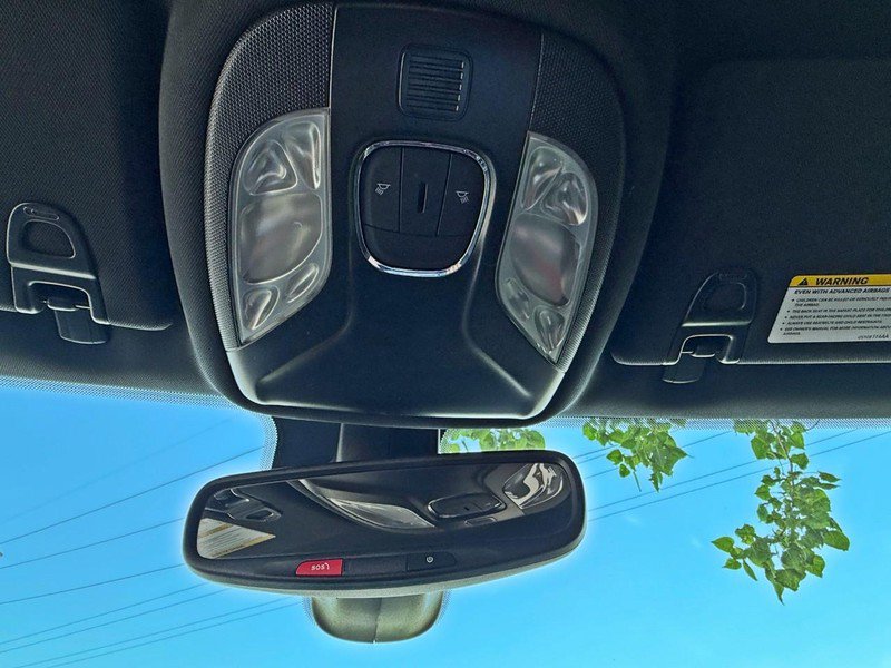 Used 2025 Jeep Compass Trailhawk AWD/4WD image 48