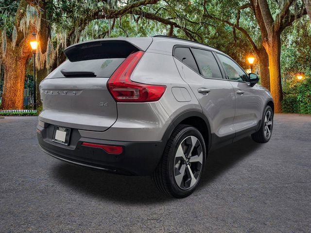 New 2026 Volvo XC40 B4 Plus w/ Protection Package Premier image 4