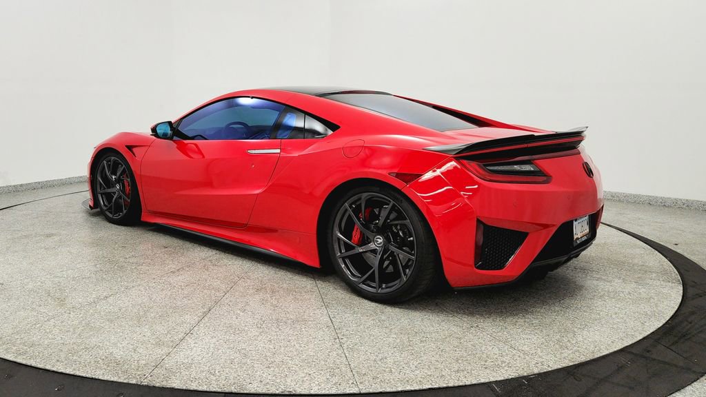 Used 2017 Acura NSX AWD/4WD image 3