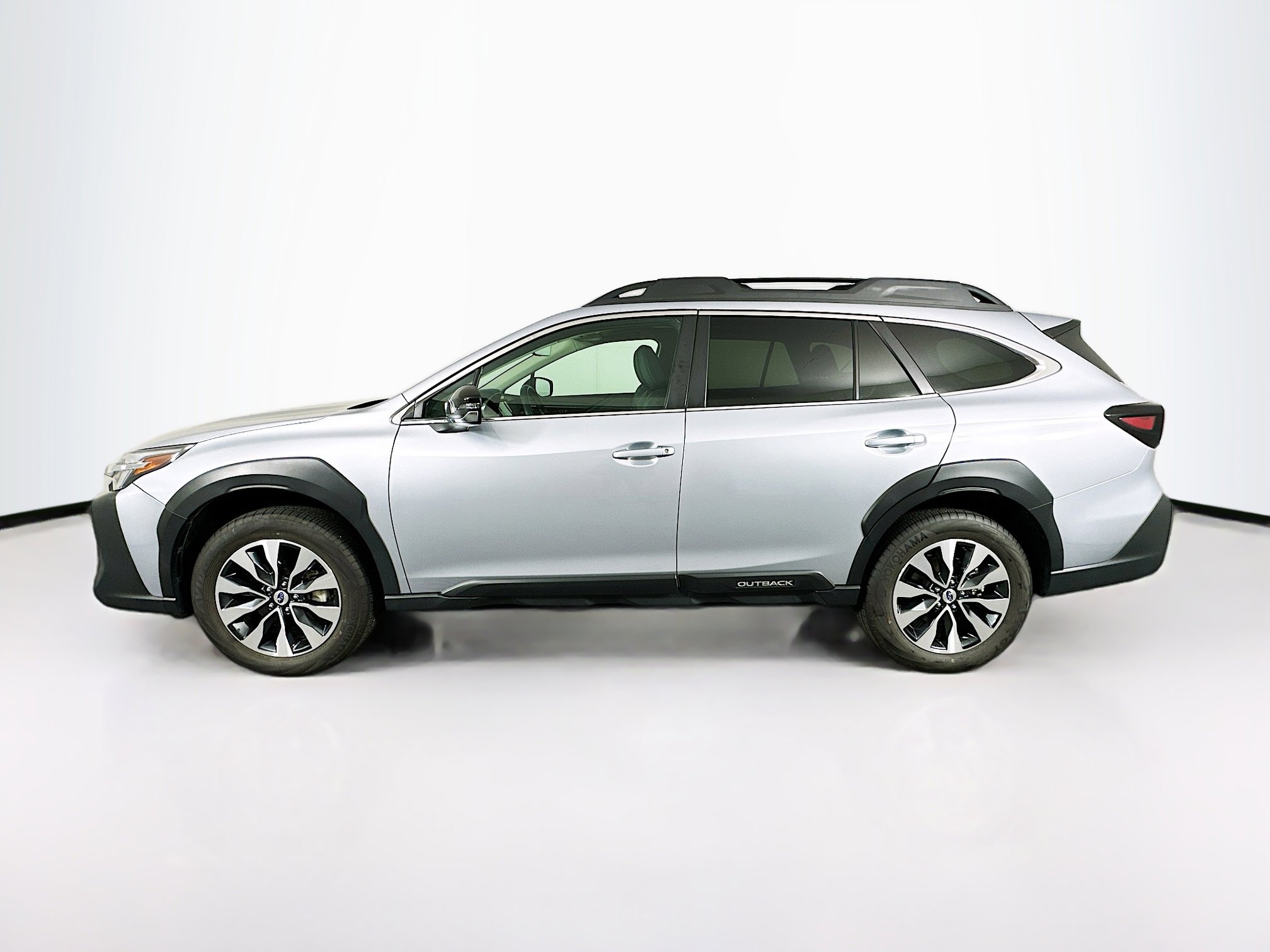 Used 2024 Subaru Outback Limited image 4