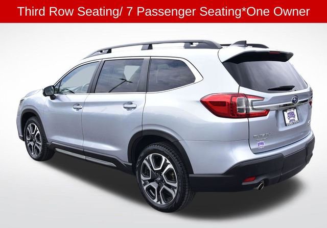 Used 2023 Subaru Ascent Limited w/ Technology Package AWD/4WD image 3