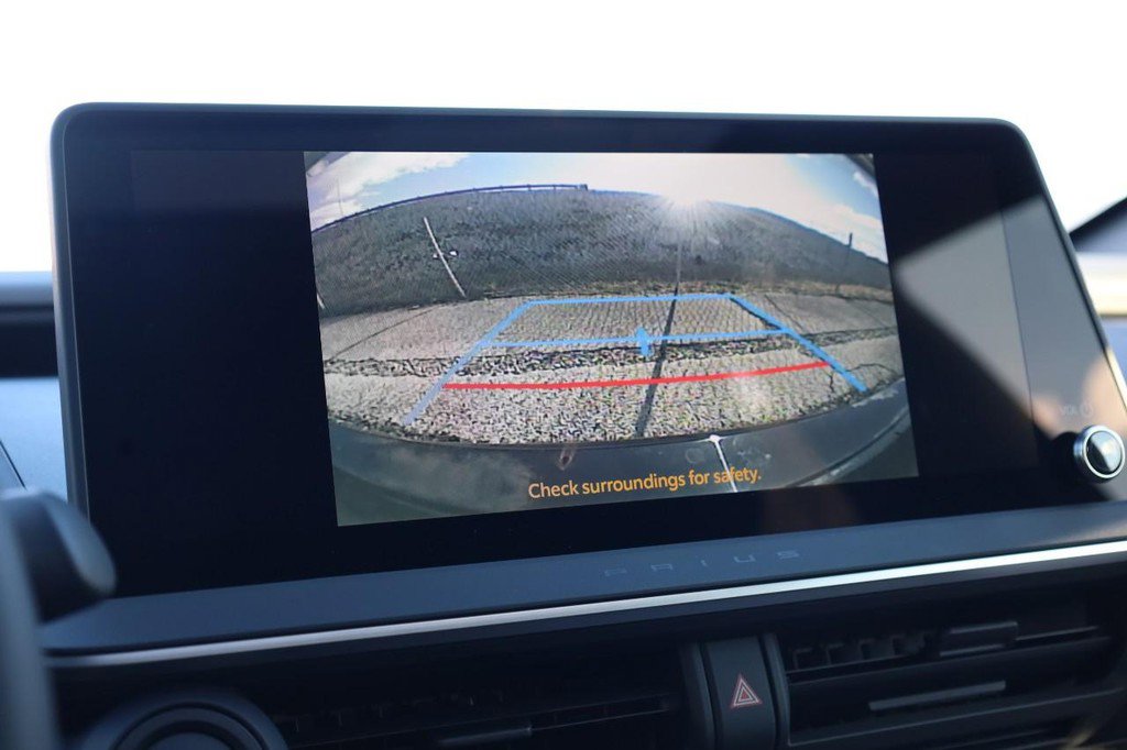 New 2026 Toyota Prius XLE image 13