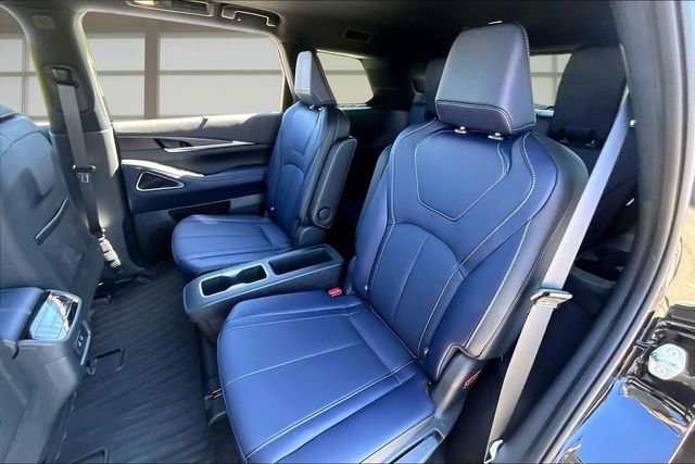 Certified 2026 INFINITI QX60 Sport w/ Dark Cargo Package AWD/4WD image 26