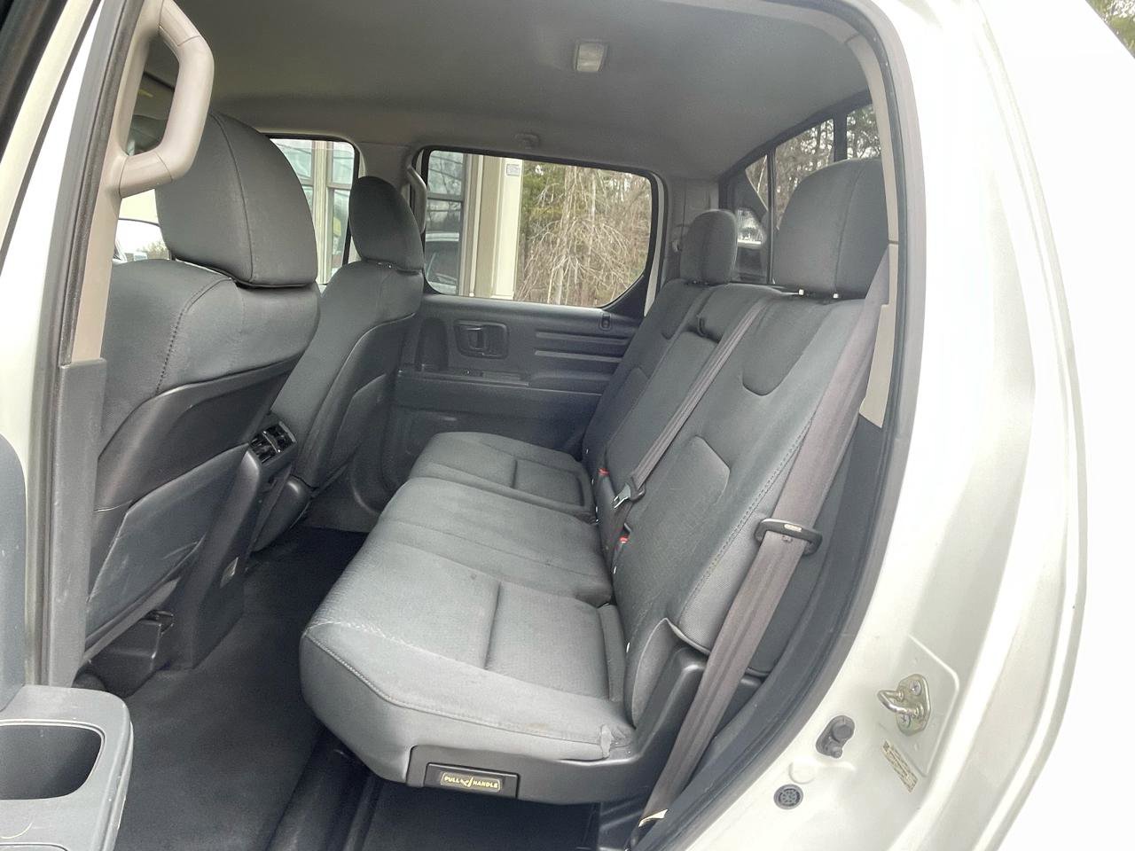Used 2014 Honda Ridgeline Sport image 9