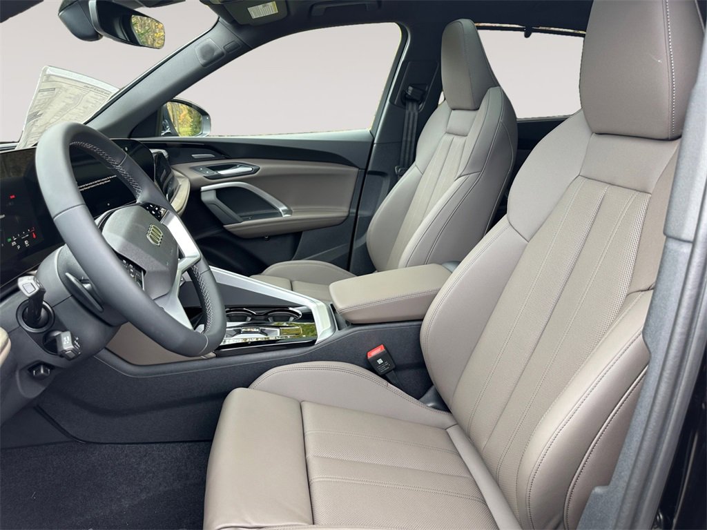 New 2025 Audi Q5 2.0T Premium Plus image 9