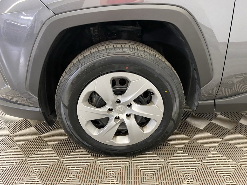 Used 2024 Toyota RAV4 LE image 6