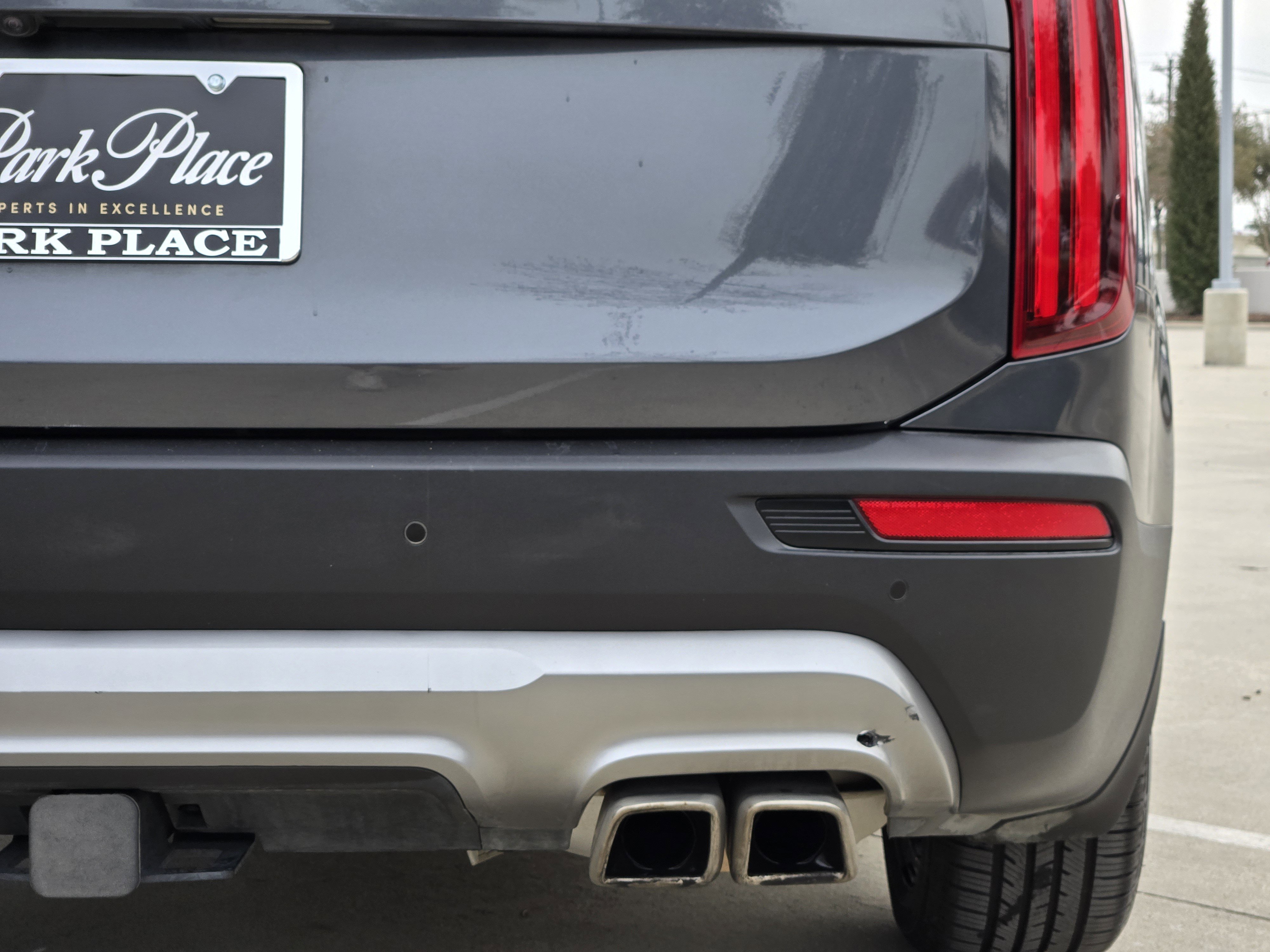 Used 2022 Kia Telluride SX w/ Towing Package image 15