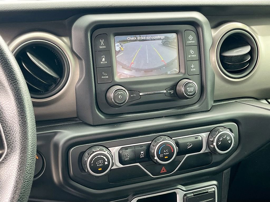 Used 2018 Jeep Wrangler Unlimited Sport image 13