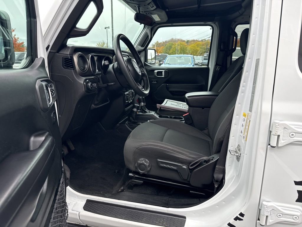 Used 2019 Jeep Wrangler Unlimited Sport S image 9