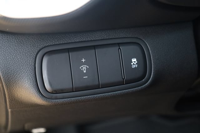 New 2026 Hyundai Venue SEL FWD image 11
