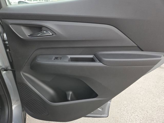 New 2027 Chevrolet Bolt LT w/ Comfort Package FWD image 23