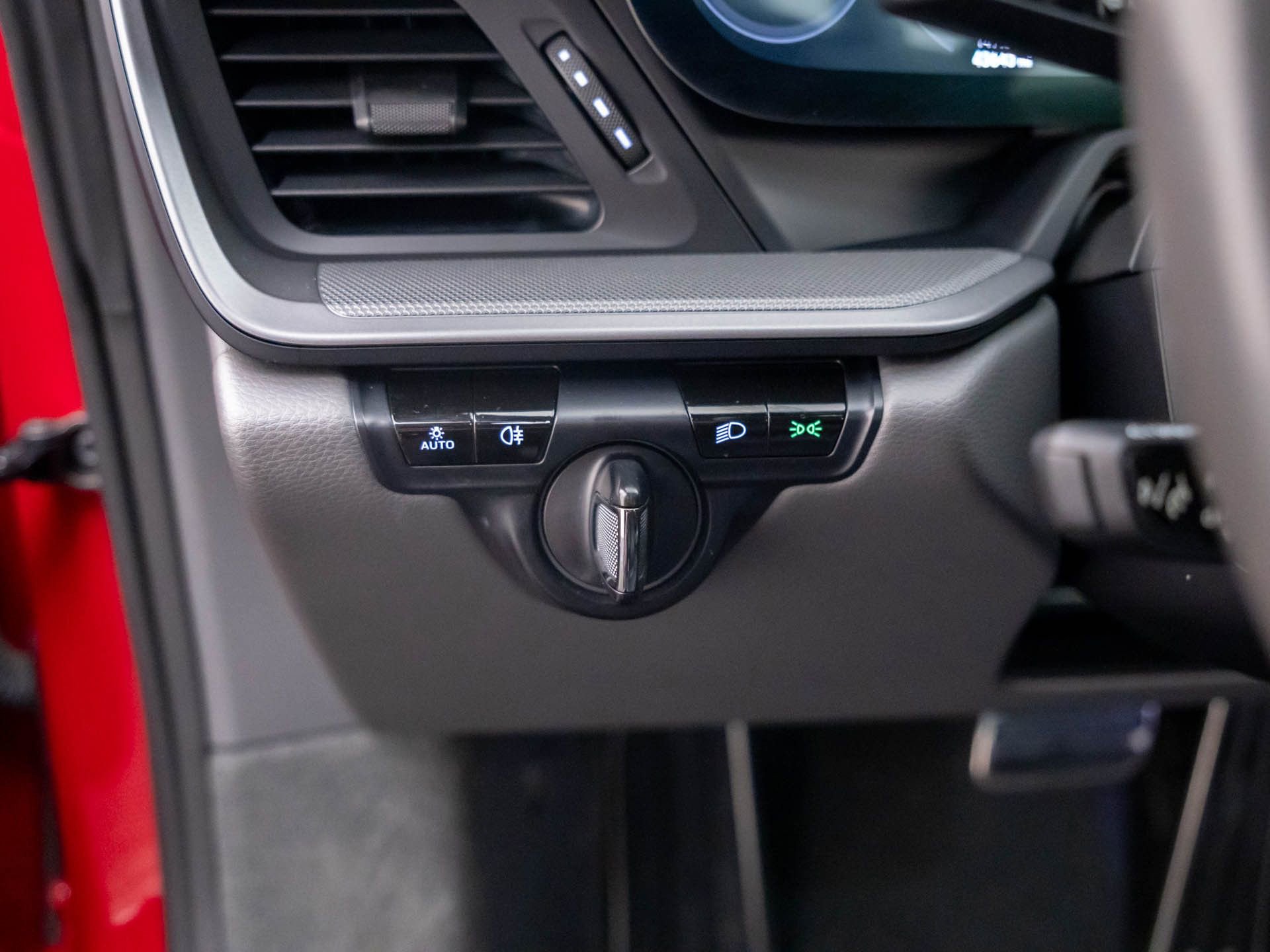 Used 2021 Porsche 911 Carrera image 18