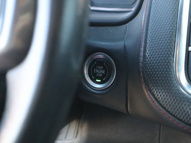 Used 2021 Chevrolet Suburban RST w/ Luxury Package image 38