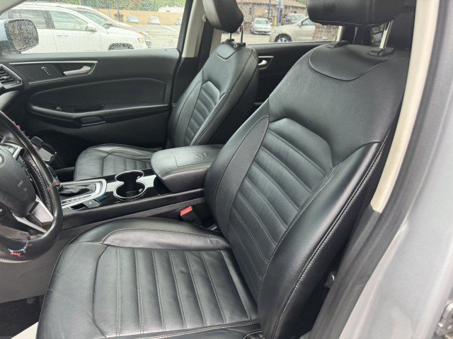 Used 2015 Ford Edge SEL w/ Equipment Group 201A AWD/4WD image 9