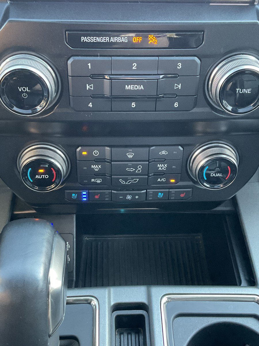 Used 2020 Ford F150 Raptor w/ Equipment Group 802A Luxury image 44