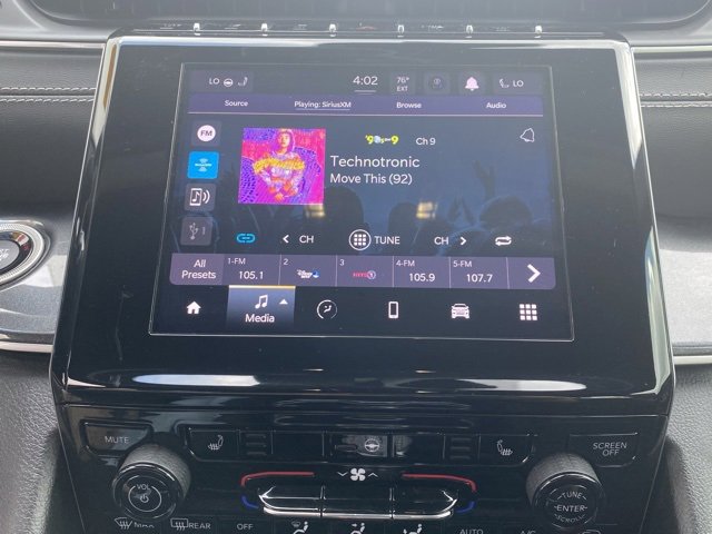 Used 2021 Jeep Grand Cherokee L Laredo image 18