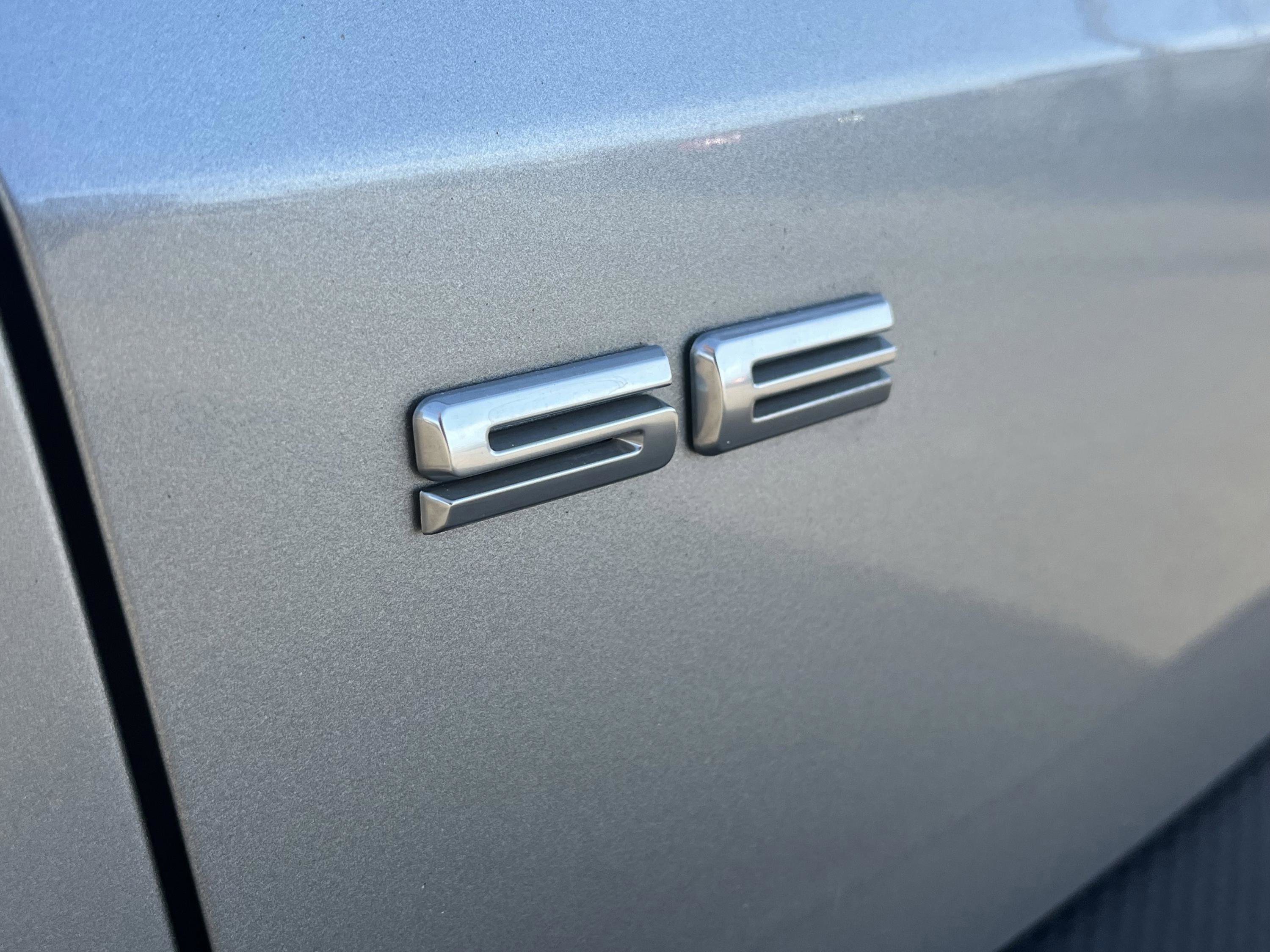 Certified 2021 Ford Escape SE image 11