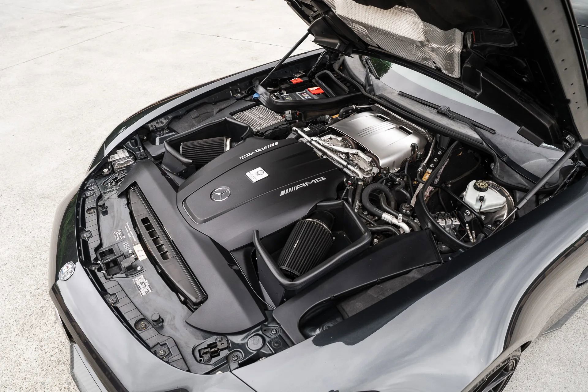 Used 2016 Mercedes-Benz AMG GT S w/ Exclusive Interior Package image 19