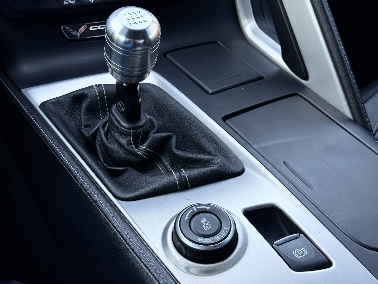 Used 2014 Chevrolet Corvette Stingray Coupe image 27