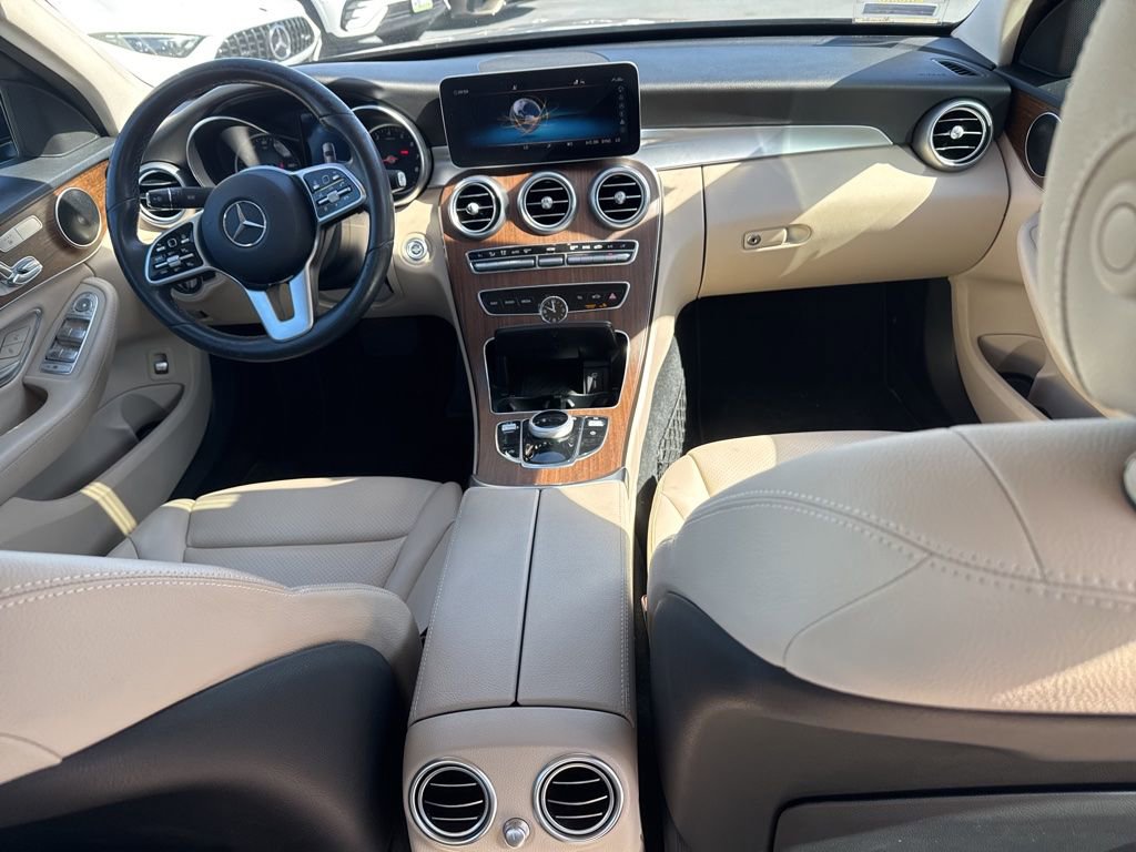 Used 2019 Mercedes-Benz C 300 Sedan image 7