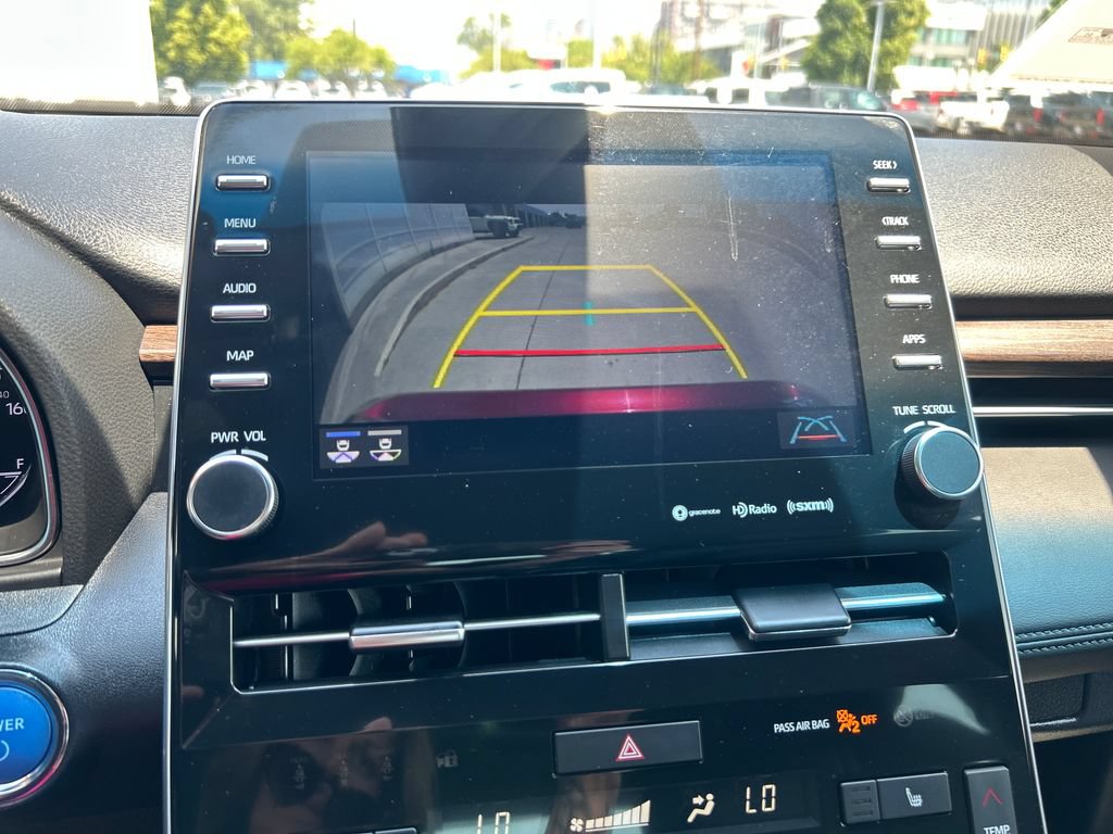 Certified 2021 Toyota Avalon XLE FWD image 23